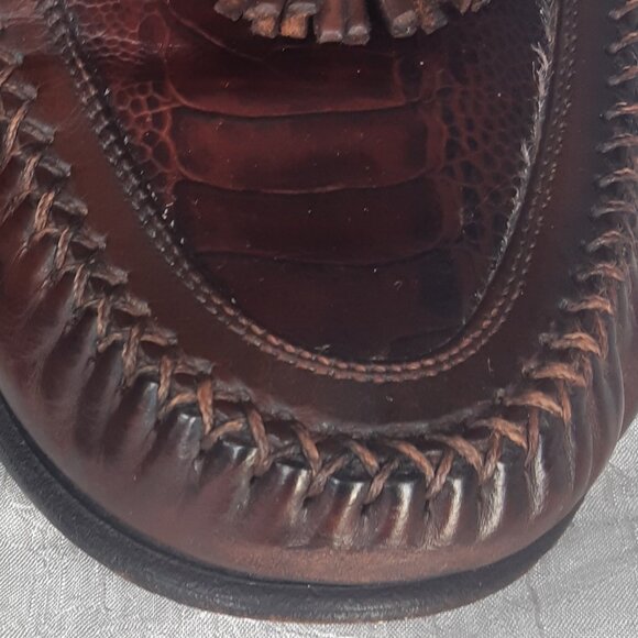 Johnston & Murphy SZ 9.5 Alligator Imprinted Men's Brown Leather Tassel Loafers - Picture 4 of 16